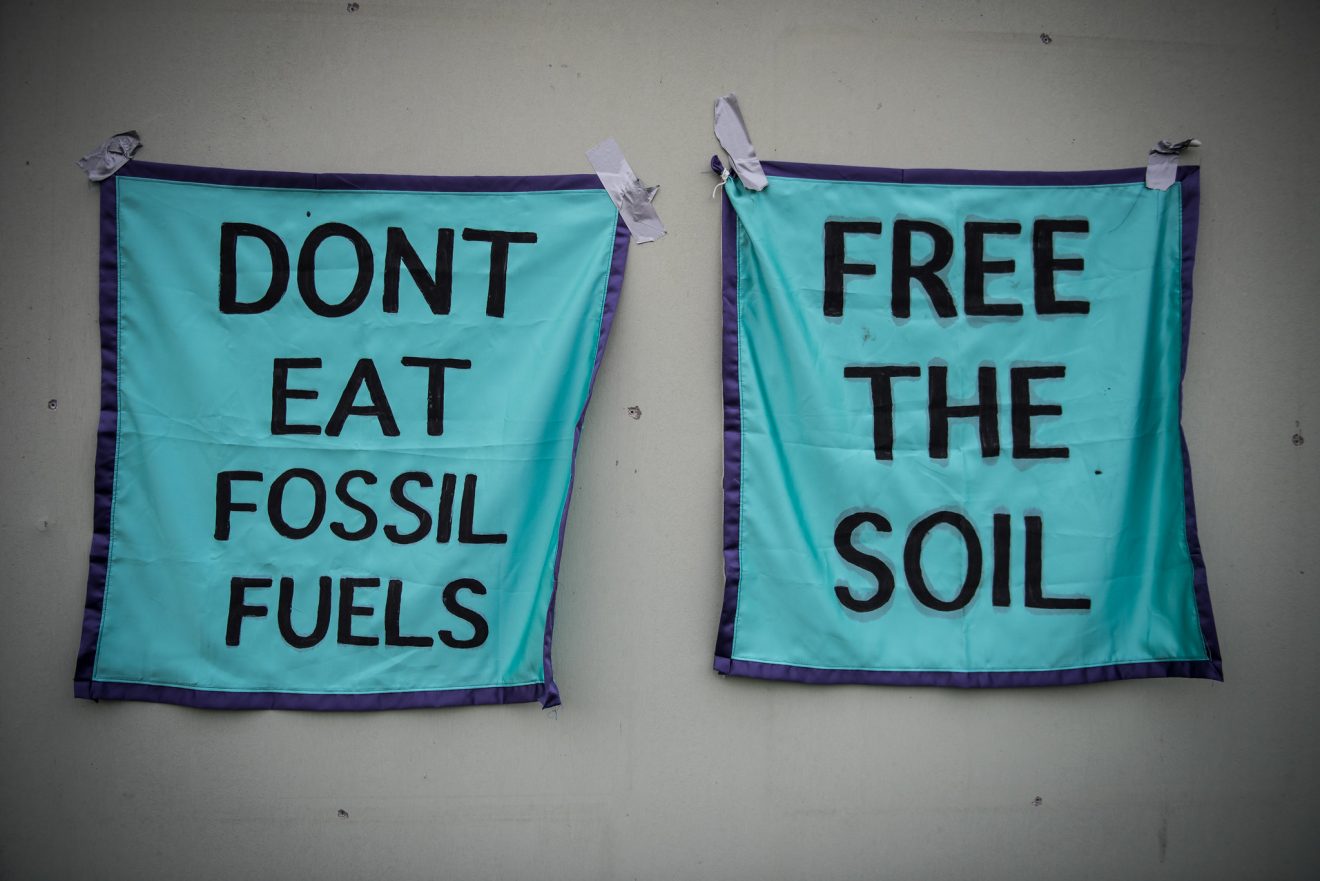 Dont Eat Fossil Fuels - Free the Soil